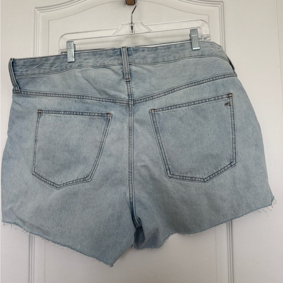 Madewell Light Blue Jean Shorts - Picture 3 of 3